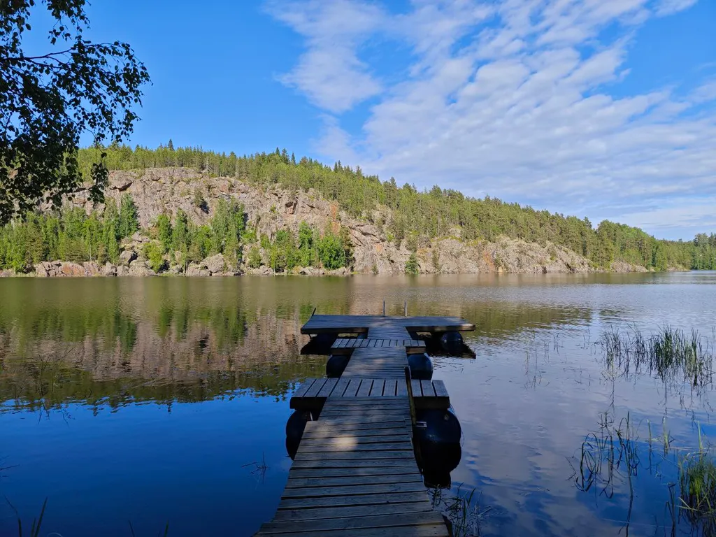 На Ладоге Брусничный