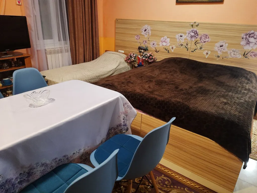 Квартира Квартира Семейный номер с кухней на 3-х гостей на первом этаже с санузлом — Адлер