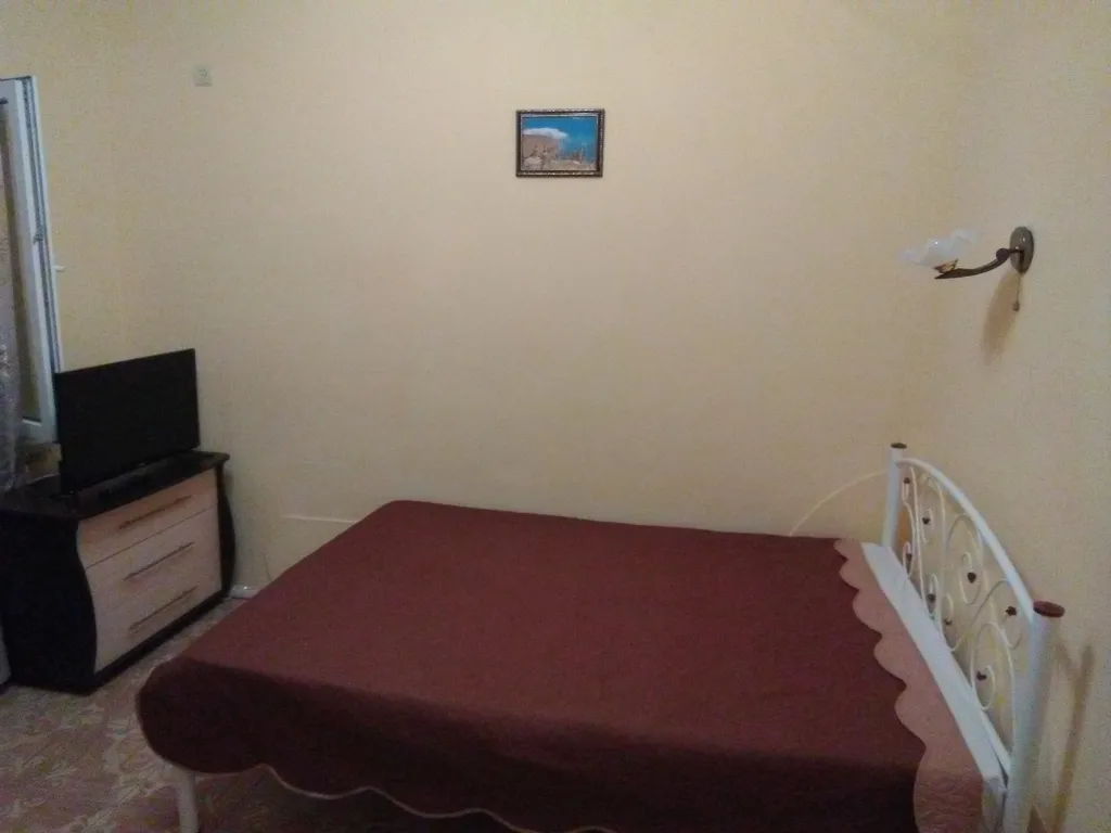 Коттедж 1-комнатный Дом — аренда посуточно в Феодосия