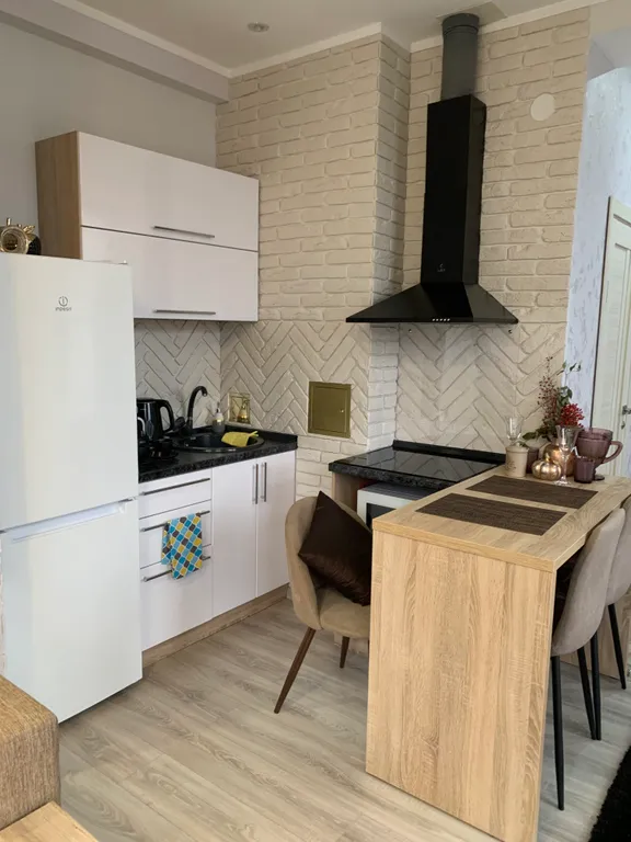 Солнечная стильная студия в горах Красной Поляны