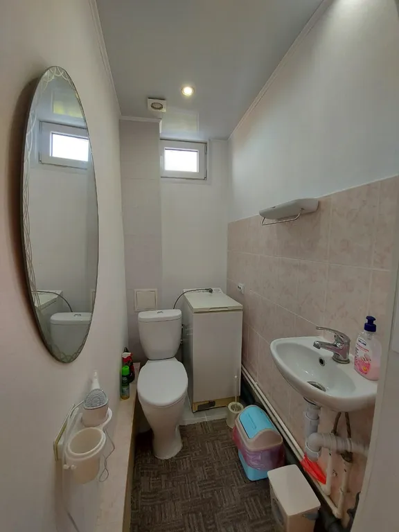 Уютный дом у озера