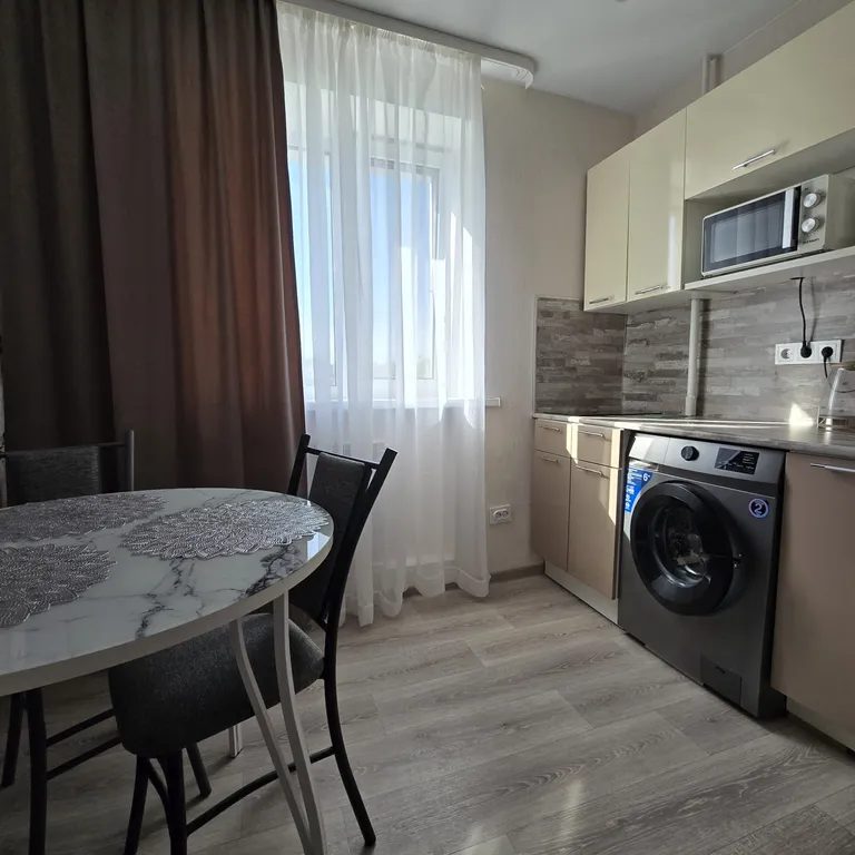 Квартира рядом с Площадью Ленина и поющими фонтанами