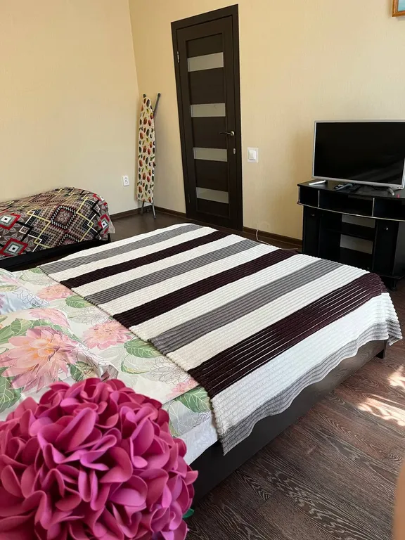 Квартира Двухкомнатная квартира возле Комсомольского парка — Динская