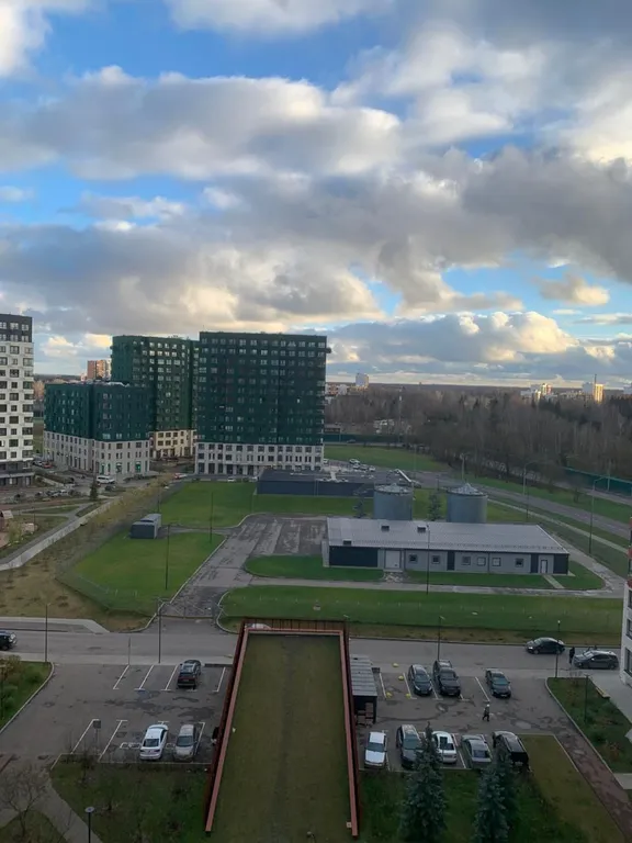 Стильная студия в Ватутинках центральных