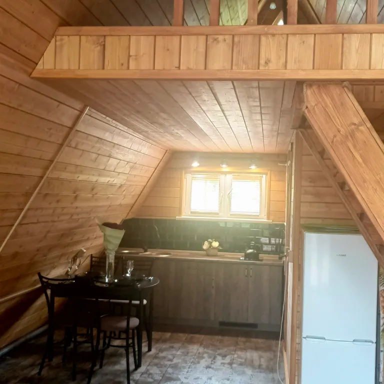 Коттедж Уютный домик с банным чаном — Глазово