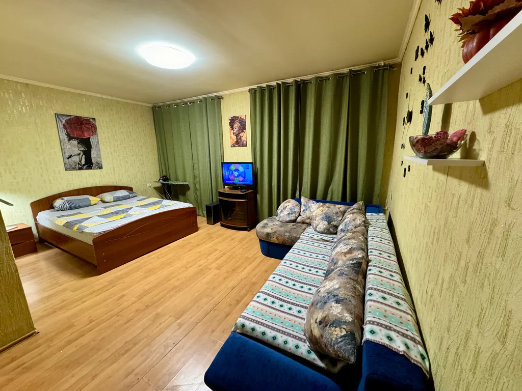 Квартира Уютная и домашняя в хорошем районе — аренда посуточно в Самара