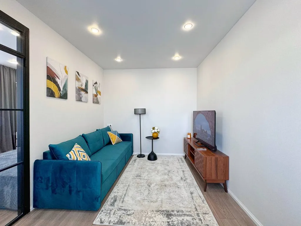 Дизайнерская 2-х комнатная квартира рядом с Море парком