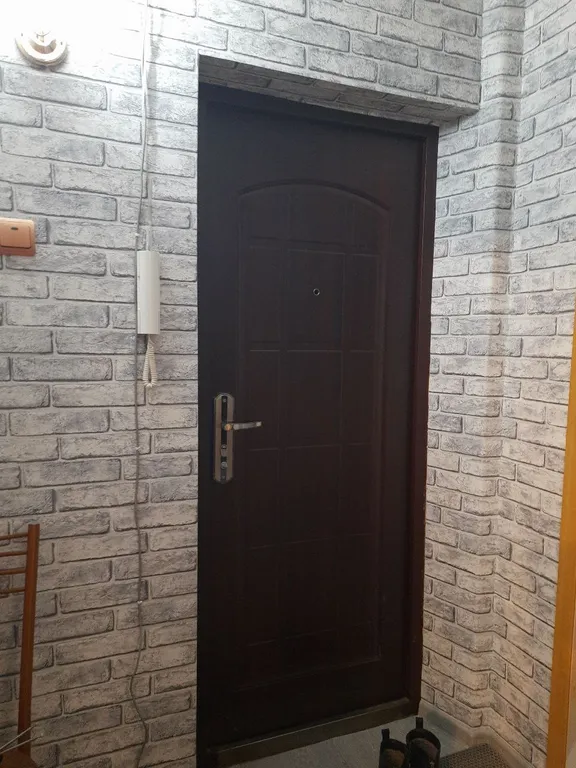 Однушка возле ледового