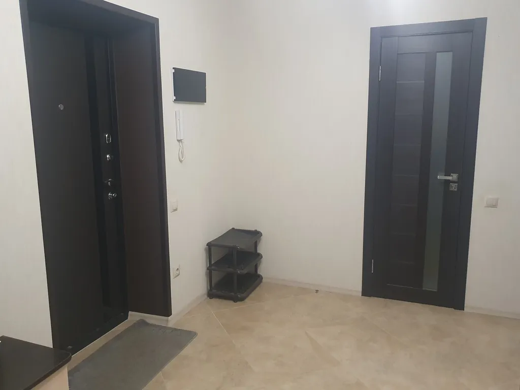 Уютная двухкомнатная квартира с евроремонтом в самом центре города