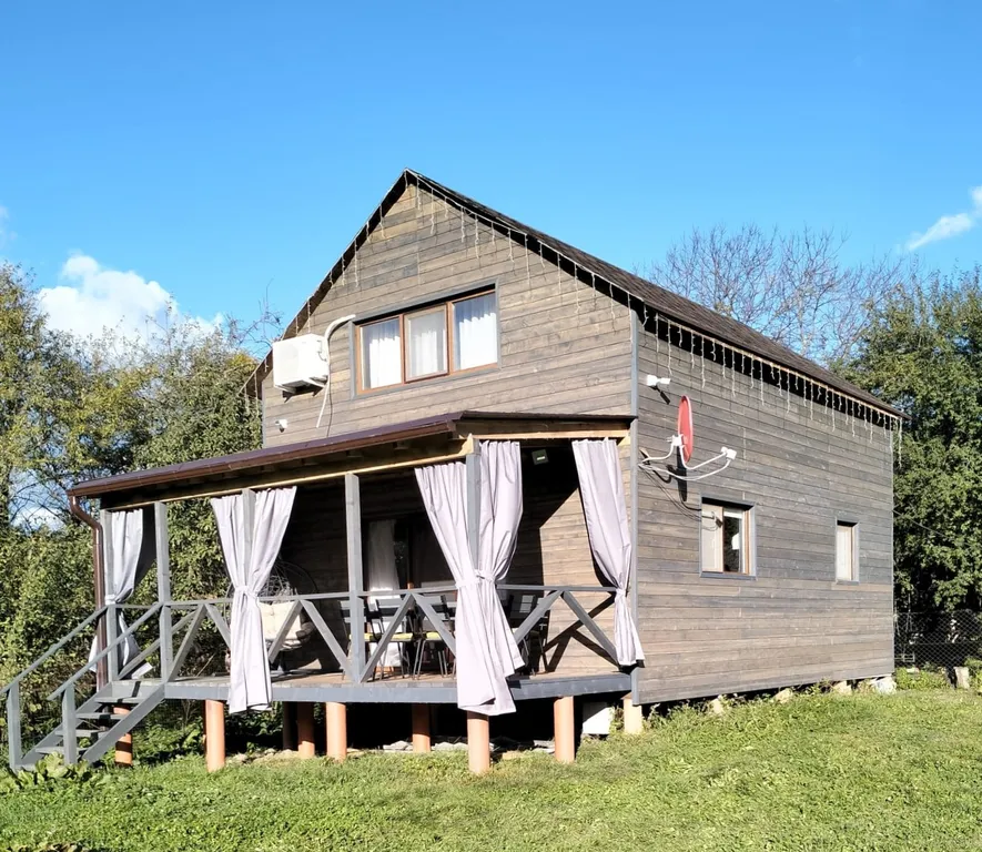 Дом с видом на горы