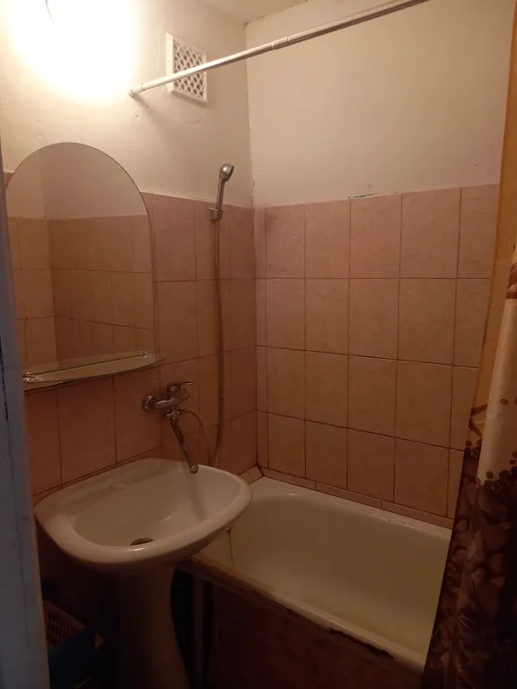 Это обычная квартира времен СССР