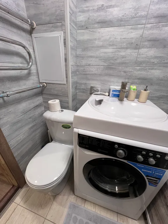 Уютная, светлая, теплая 1-комнатная квартира в районе жд вокзала