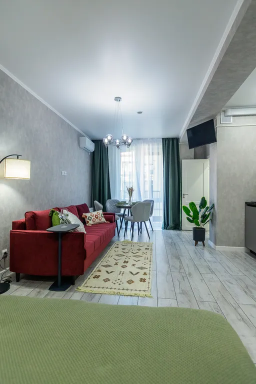 Большая красивая студия у моря в Агое – ваш уютный уголок