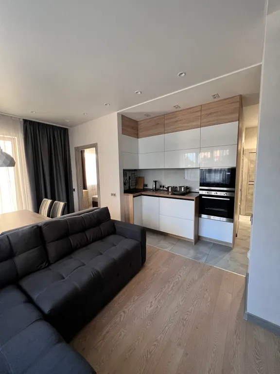 2-комнатная квартира с дизайнерским ремонтом