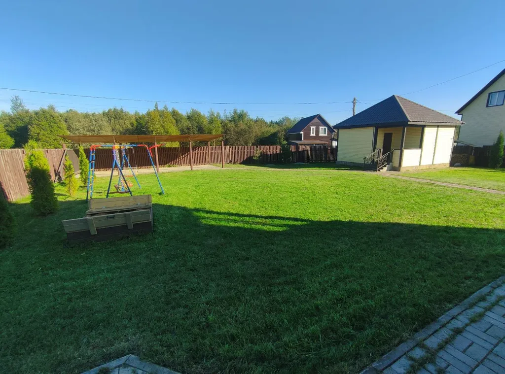 Уютный дом и баня на дровах с рядом озером