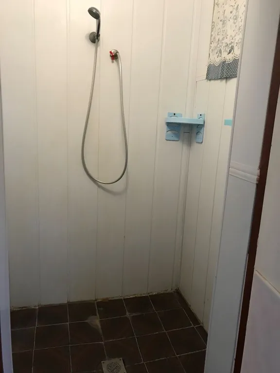 Номер на 3чел возле Генуэзской крепости