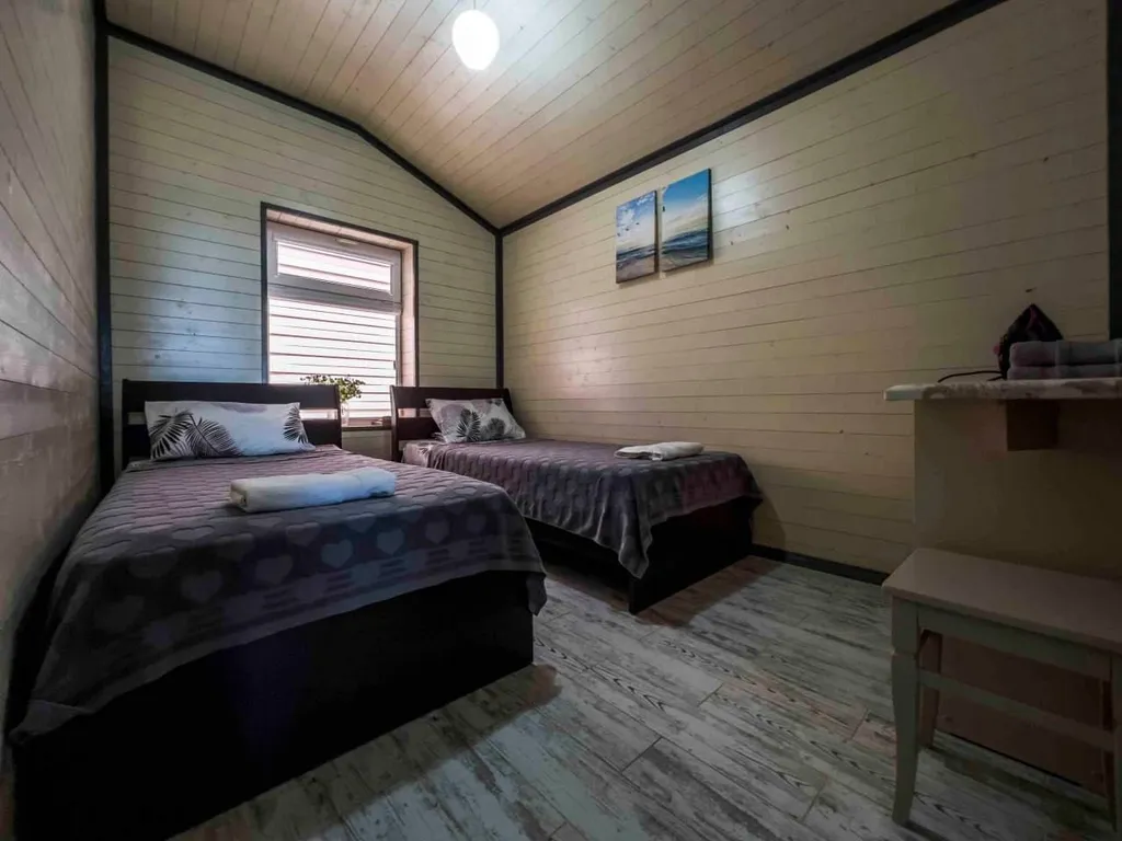 Дом с чаном