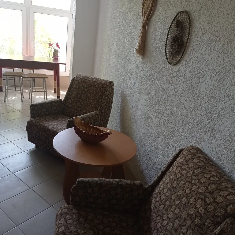 Дом для семьи или большой компании на автомобиле