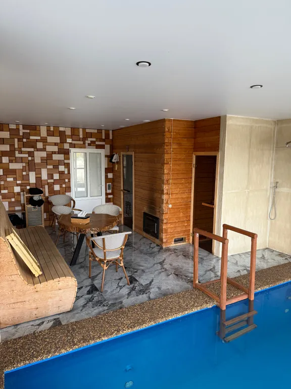 Загородный дом с баней