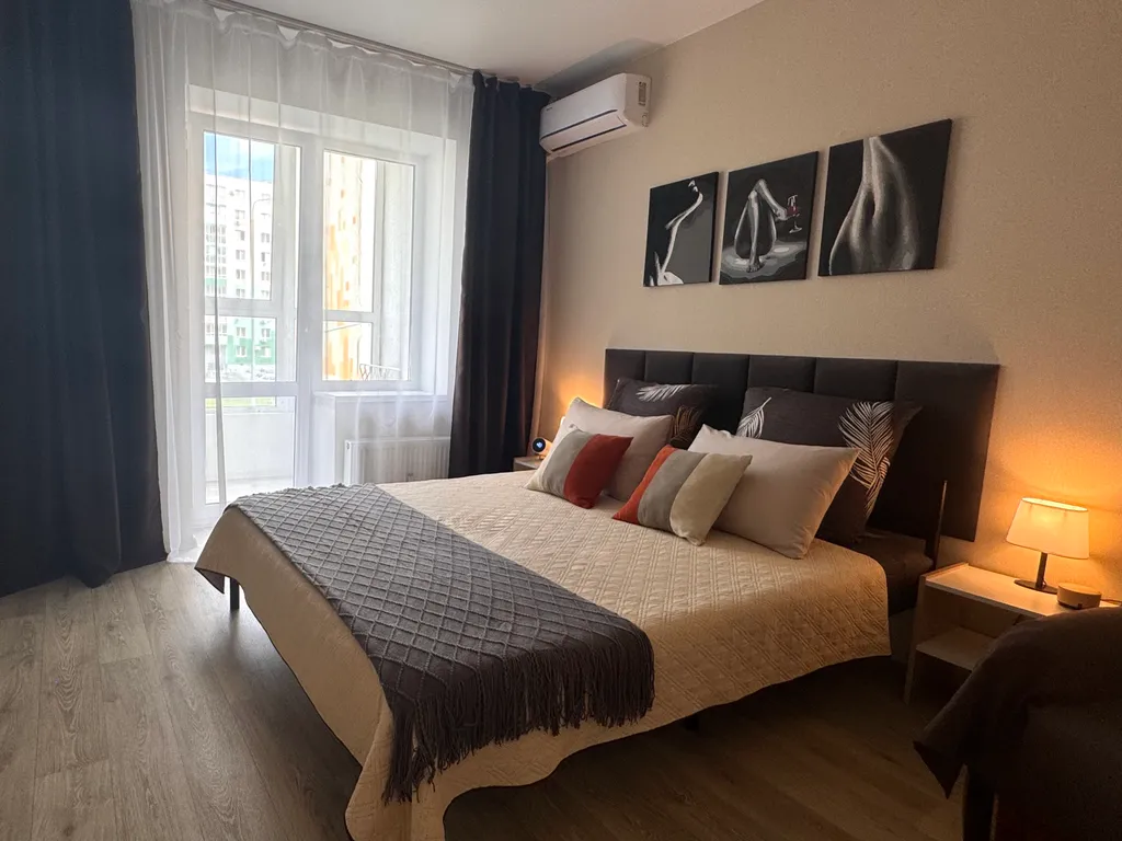 Квартира премиум — аренда посуточно в Стройкерамика