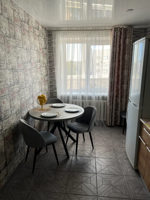 Уютная квартира, самый центр, шикарный вид из супер балкона