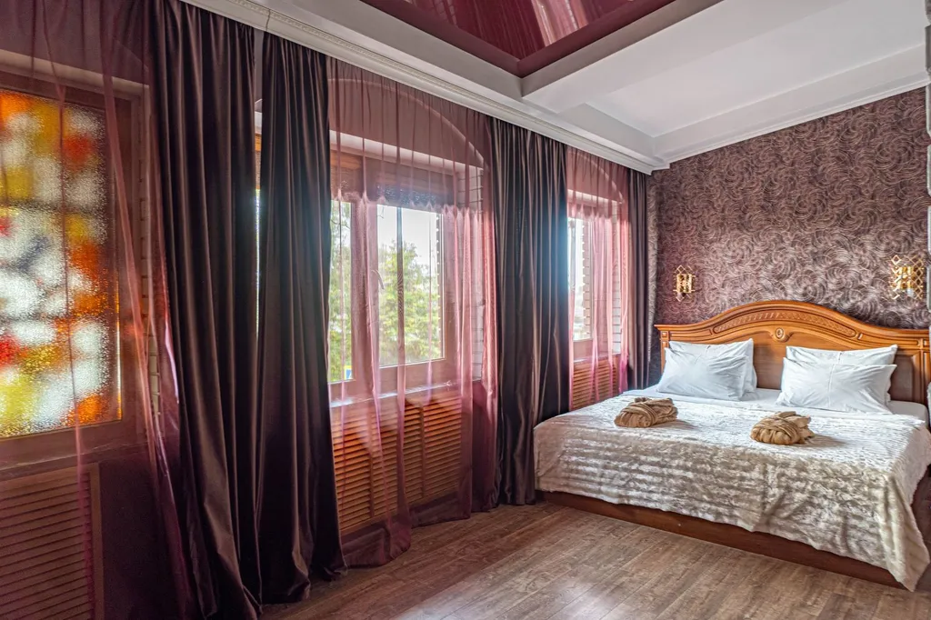 Однокомнатный Люкс 108 с камином