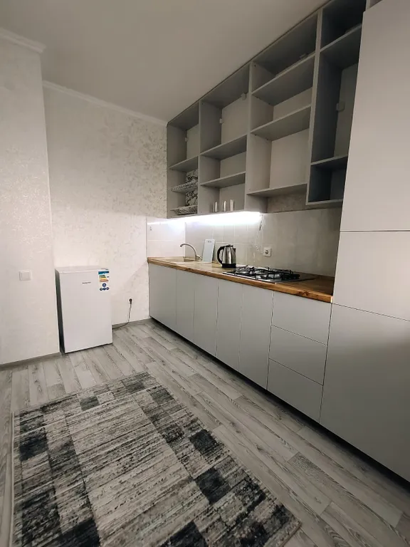 Квартира в центре Батыс 2