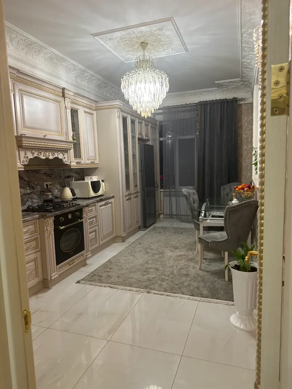 Комфортная квартира с удобным  расположением для выезда в туры