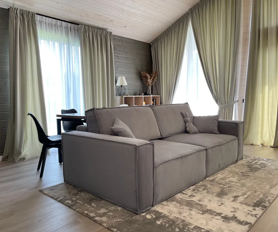 Коттедж Современный дом с баней у водохранилища — Лопотово