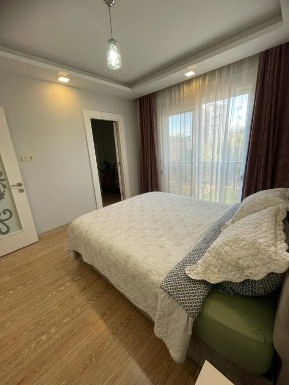 Современная чистая квартира у моря