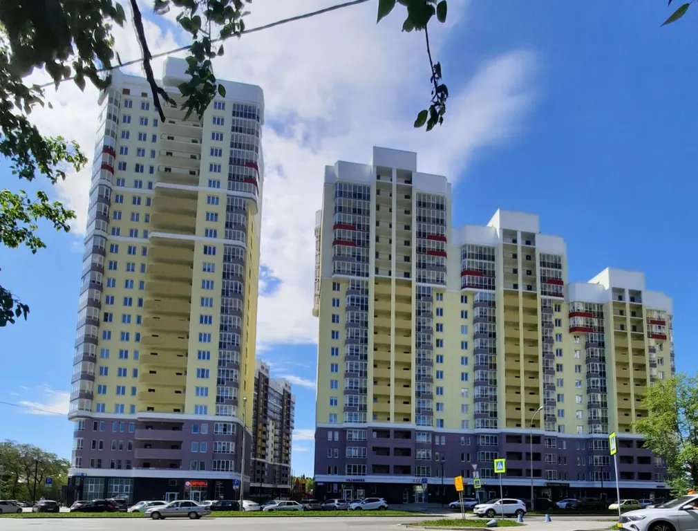 Квартира Светлая и уютная квартира — Екатеринбург