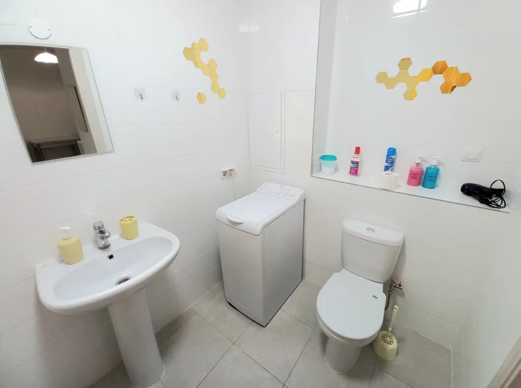 Новая, просторная квартира