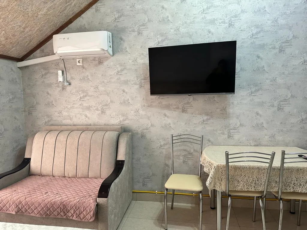 Студия с видом на горы