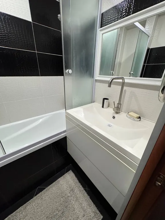 Стильная квартира в центре Индустриального района