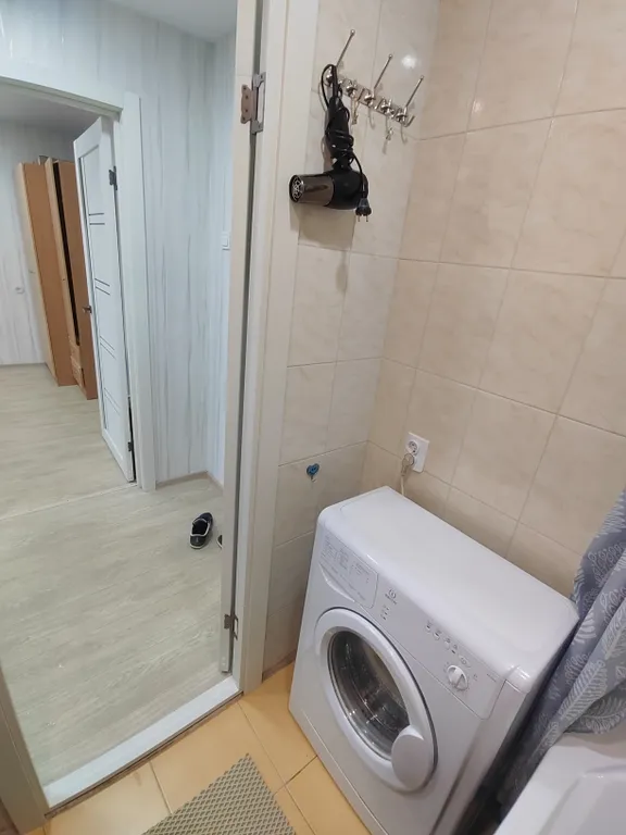 Однокомнатная квартира с балконом и лифтом у ТРЦ Плазма