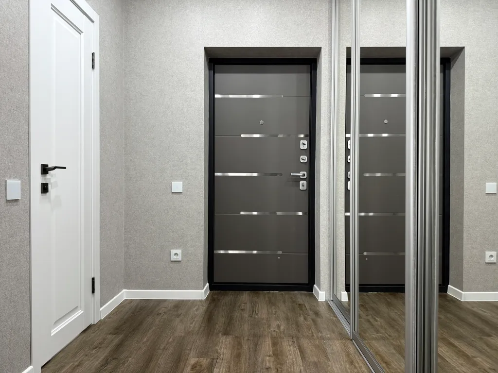 Квартира Квартира Hugge Place | студия у зоопарка с массажной кроватью — Новосибирск