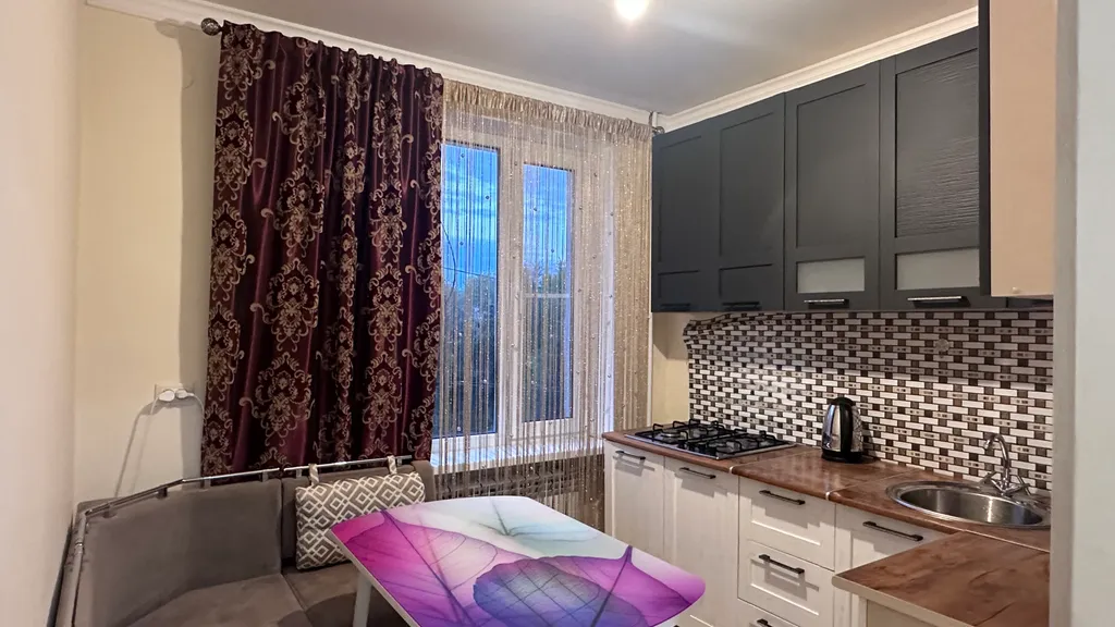 Уютная двухкомнатная квартира у моря