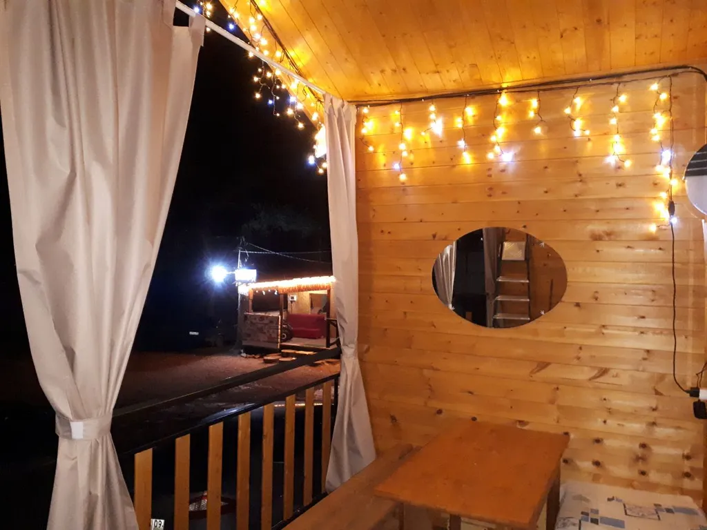 Коттедж Домик-усадьба с панорамным видом на лес и горы — Архыз