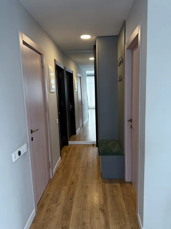 Стильный апартамент у побережья white sails с видом на море и горы