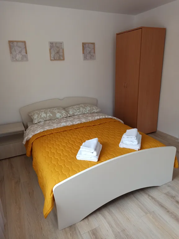 Светлая, уютная квартира на площади Победы