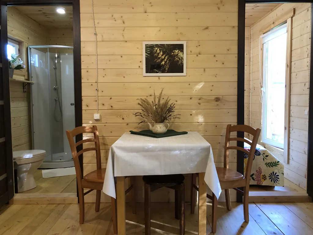 Коттедж Коттедж Дача на берегу пруда — Первомайское