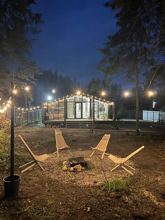 Коттедж Дом с двумя спальнями и сауной в еловом лесу — Шадрино