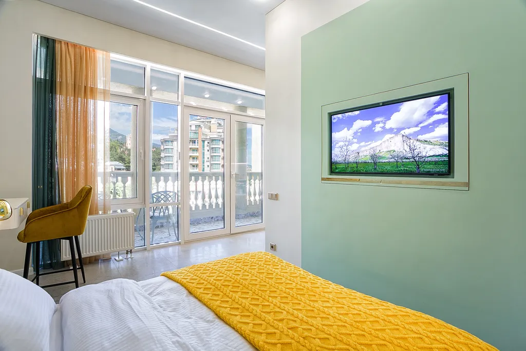 Видовая квартира в центре рядом с лучшим пляжем города