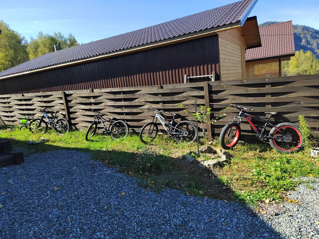 Уютный домик с видом на горы