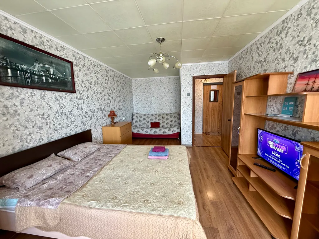 Квартира рядом с кафе Домино