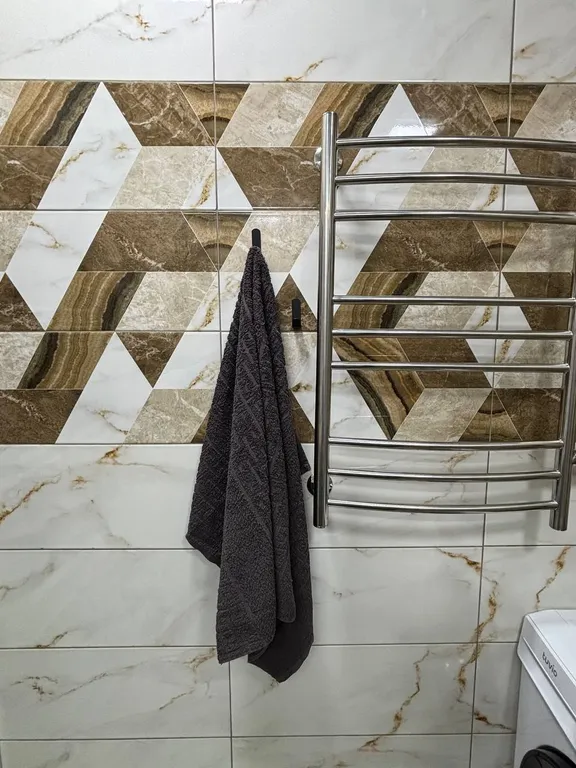 Просторная, чистая двушка с кухней-столовой в историческом центре