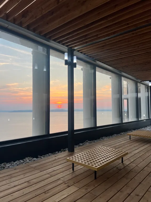 Апартаменты more - первая линия от моря в центре