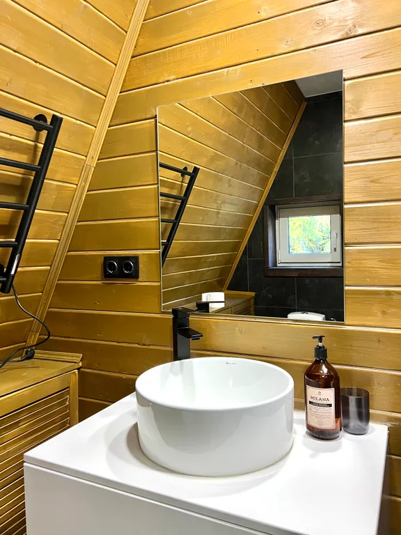 Уютный романтический домик А-фрейм