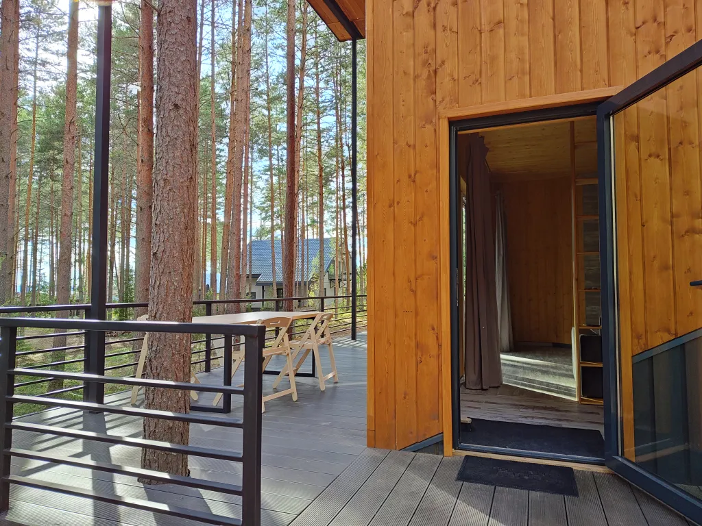 Коттедж Уютный большой дизайнерский дом в лесу Селигера на берегу озера Волго — Турбаза Чайка