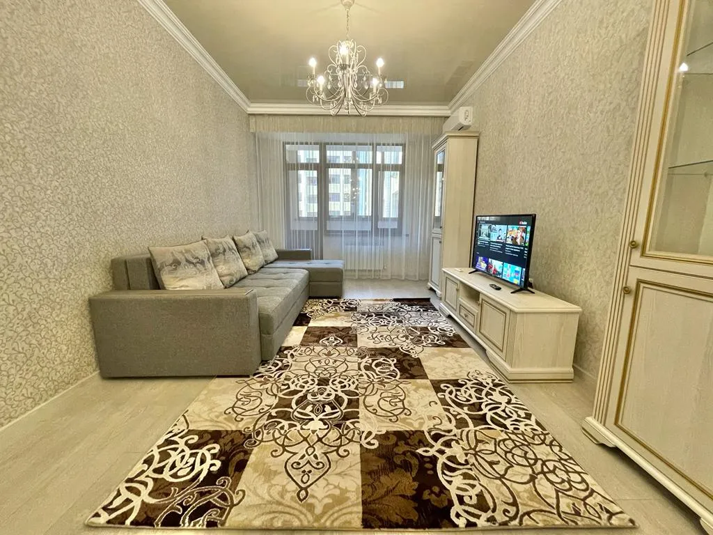 Распрекрасная квартира возле парков — аренда посуточно в Алматы